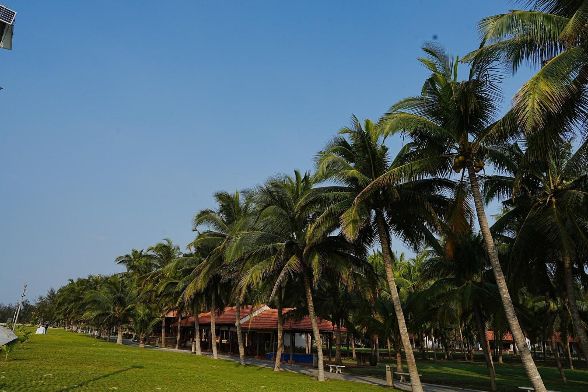 Dat Lanh Beach Resort La Gi Exterior photo