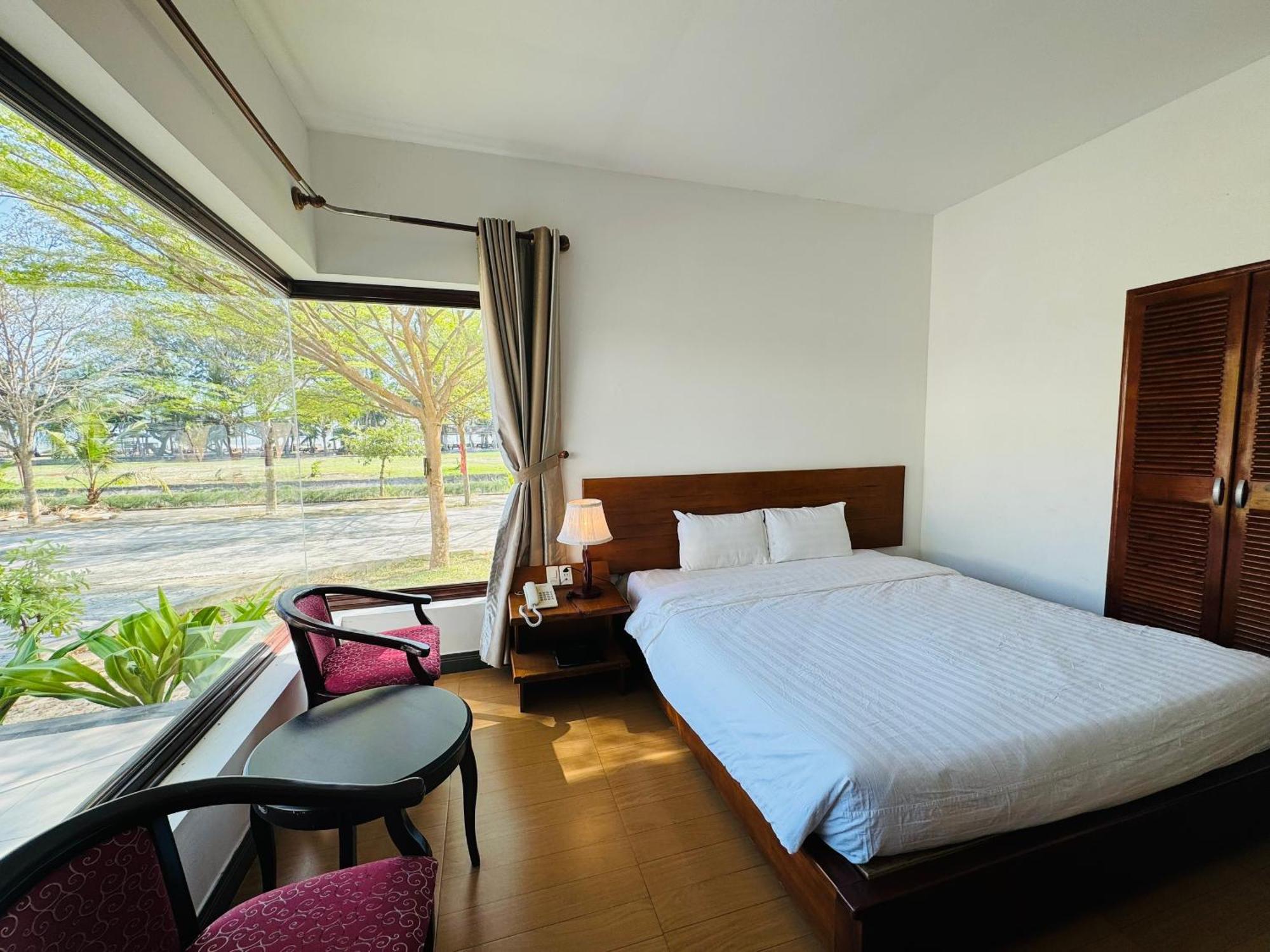 Dat Lanh Beach Resort La Gi Exterior photo